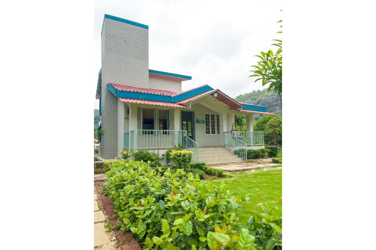 Bungalow at Pali — Shri Kadam